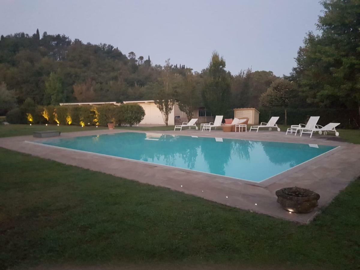 La Villa Nel Bosco Lucca Buitenkant foto